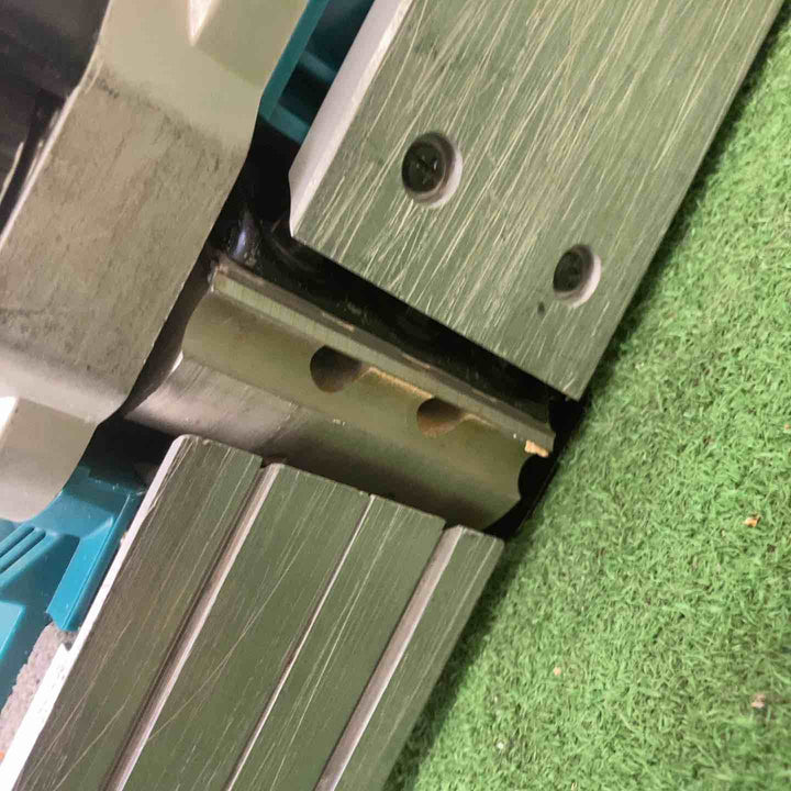 ★マキタ(makita) 82mmコードレスカンナ KP181DZ【町田店】