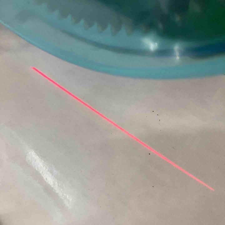 【美品】☆マキタ(makita) 卓上スライド丸のこ LS0611FL ライト・レーザー 動作良好◎【岩槻店】