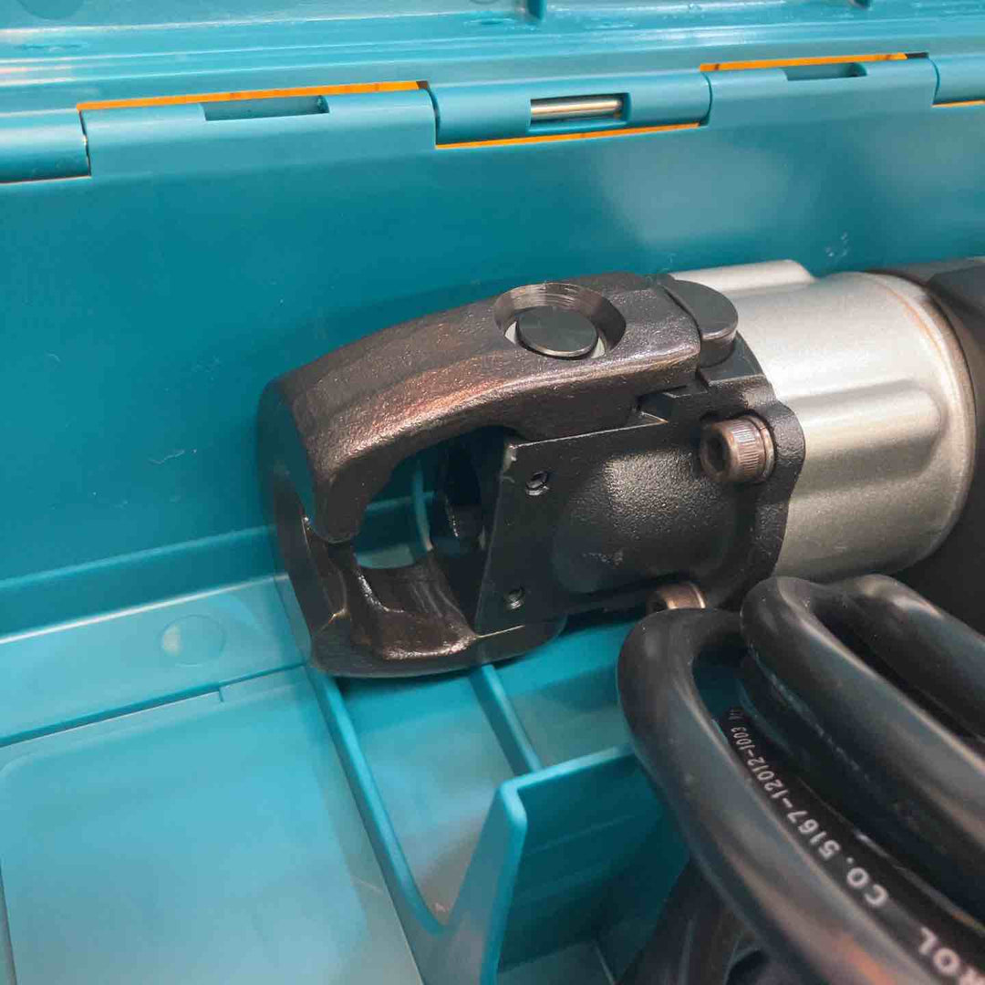 ★マキタ(makita) 電動ハンマ HM0830【八潮店】