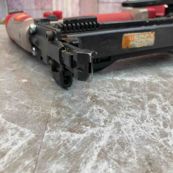 【中古品】★マックス(MAX) 高圧フロアタッカ HA-38F2(D)/4MAフロア【八潮店】