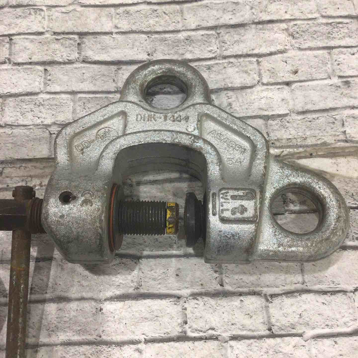 ★イーグル 全方向ねじ式クランプ SBB-1【川口店】