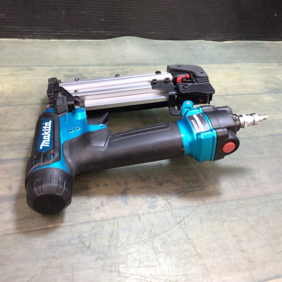 ★マキタ(makita) 高圧ピンネイラ AF502HPM【東大和店】