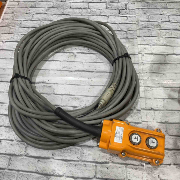 ◇トーヨーコーケン(TKK) 電動ウインチ(ワイヤー) ベビーホイスト BH-930【川口店】