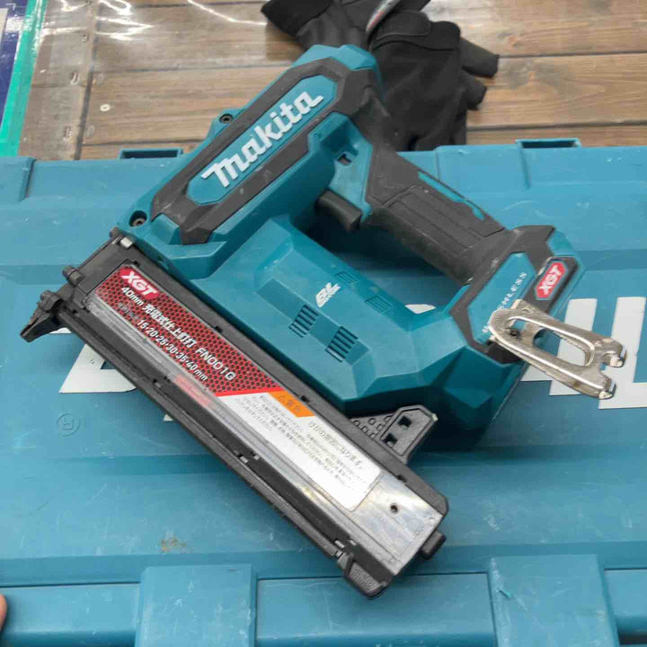 ★マキタ(makita) コードレスフィニッシュネイラ FN001GZK【戸田店】