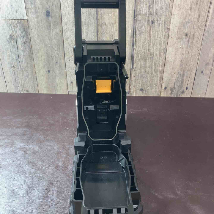 【中古品】マキタ(makita) コードレスラジオ MR108B【東大和店】