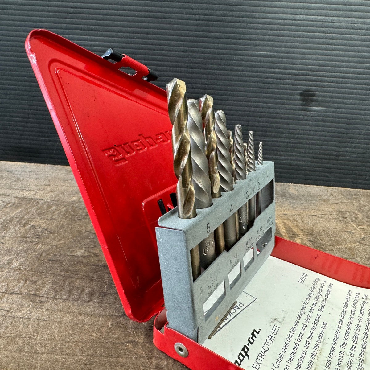 ○スナップオン Snap-on 正回転用エキストラクター 逆タップ セット 【並行輸入】 EXD10【東大和店】 – アクトツールオンラインショップ