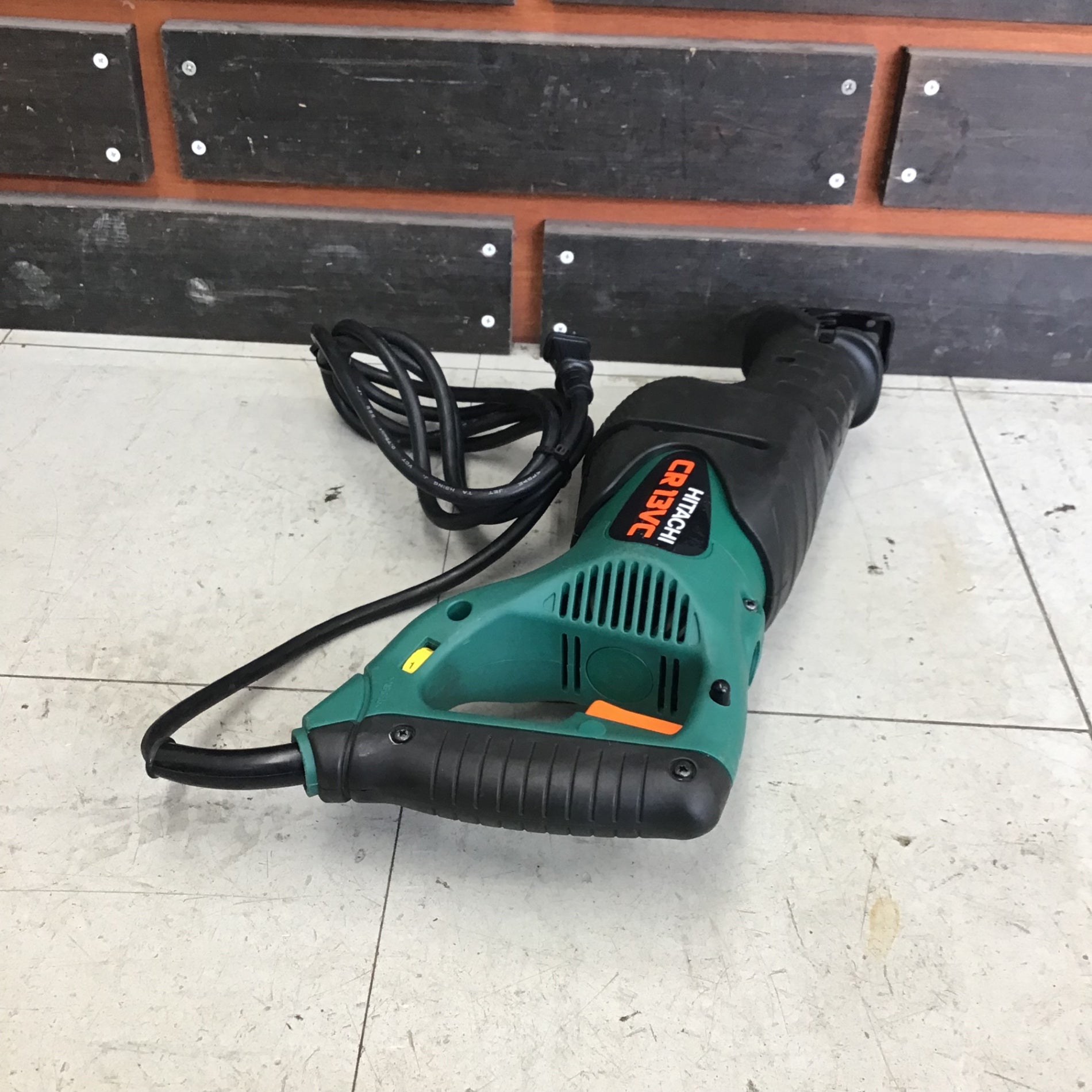 HITACHI CR13VC セーバーソー 中古