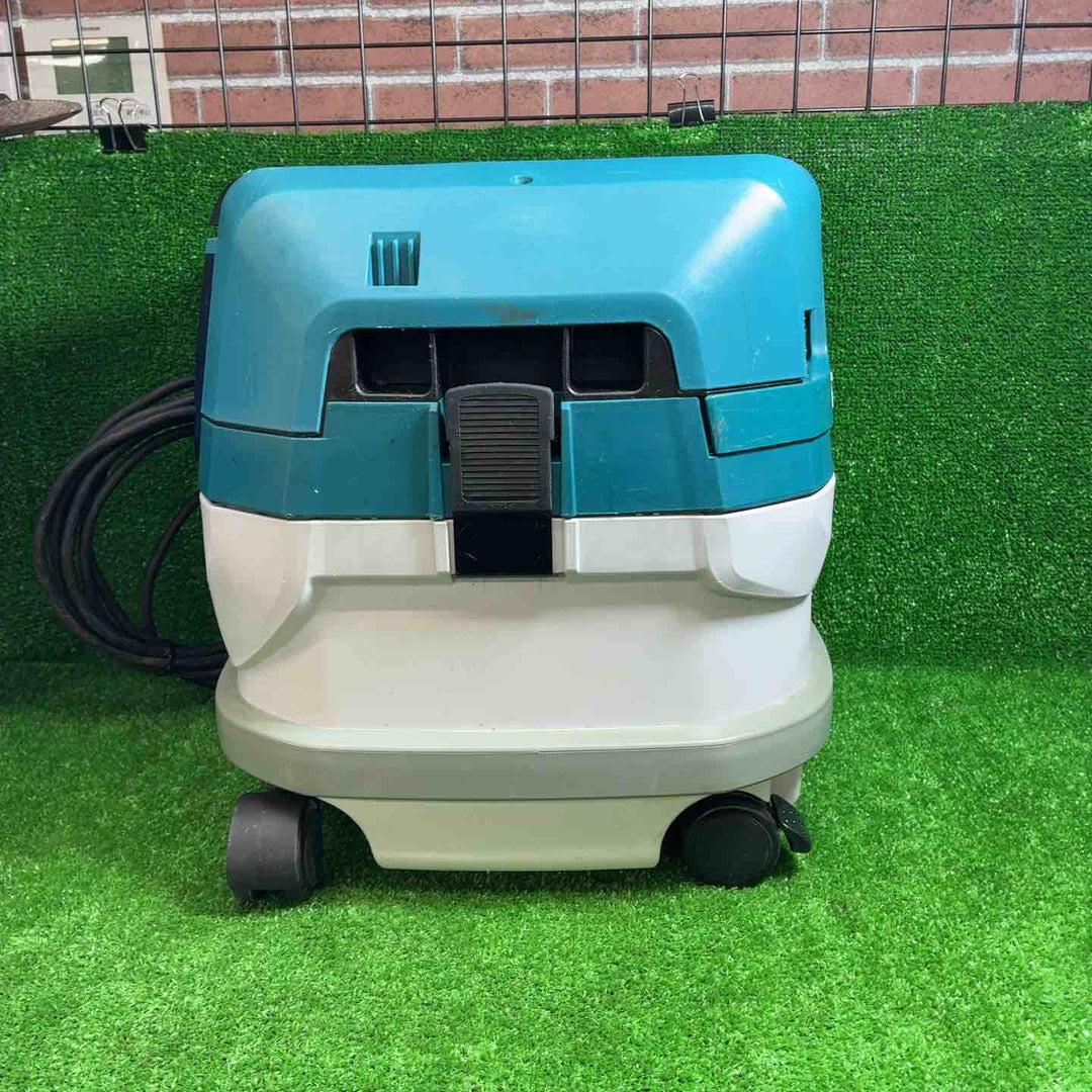 【中古品】 マキタ(makita) 集じん機 乾式 VC0830 連動機能 【藤沢店】