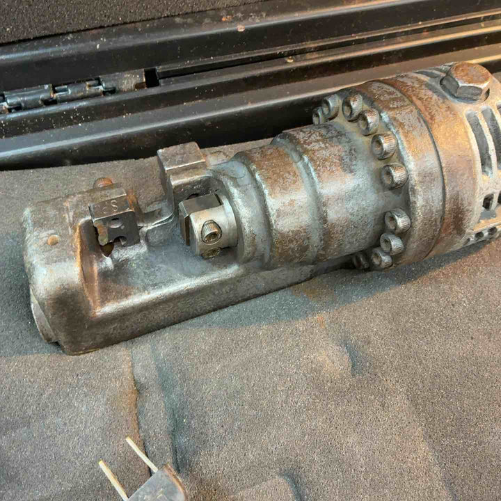 ★マキタ(makita) コードレス鉄筋カッター SC162DRF【藤沢店】