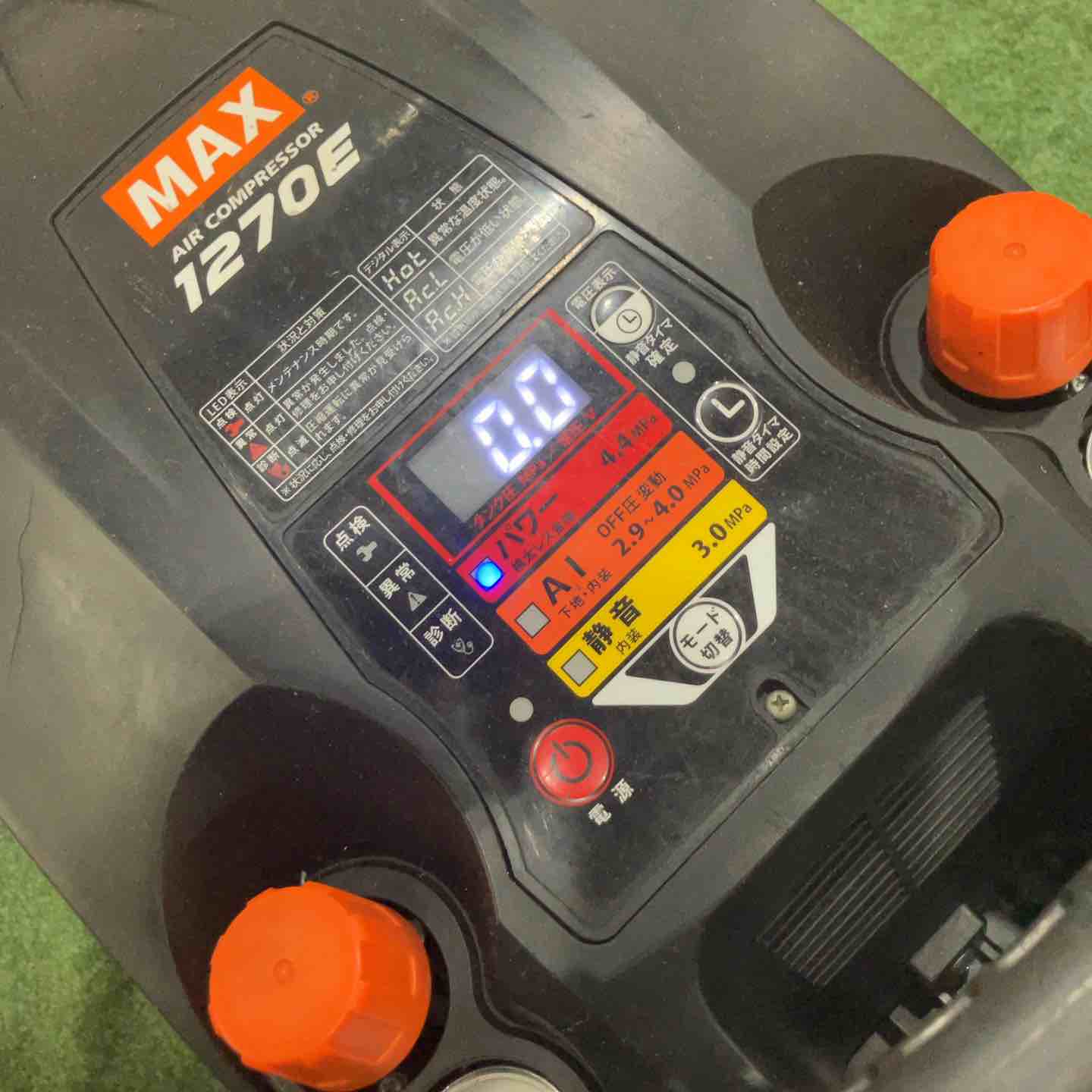 現状品】☆マックス(MAX) エアコンプレッサー AK-HH1270E_ブラック