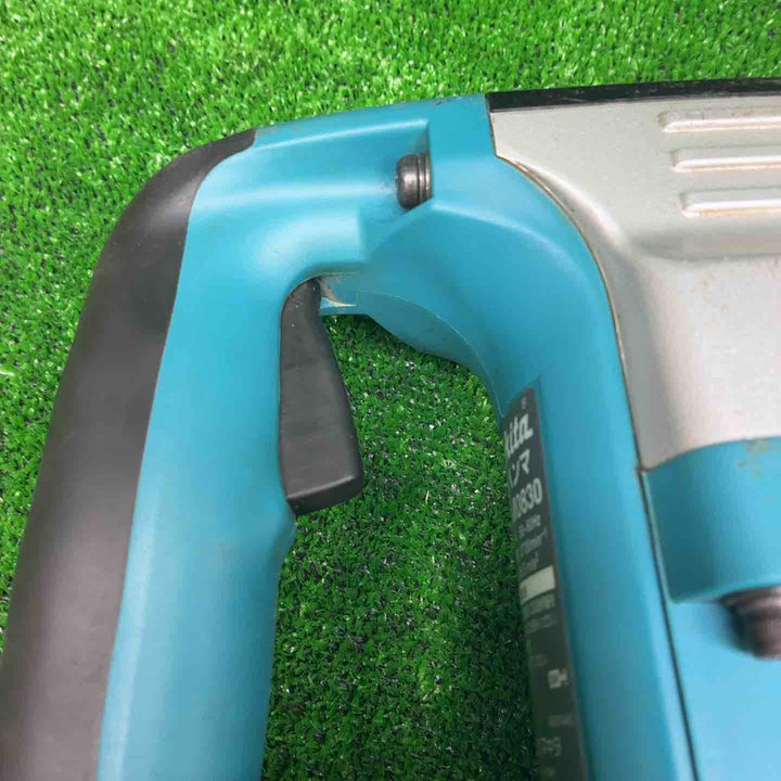 マキタ(makita) 電動ハンマ HM0830【藤沢店】