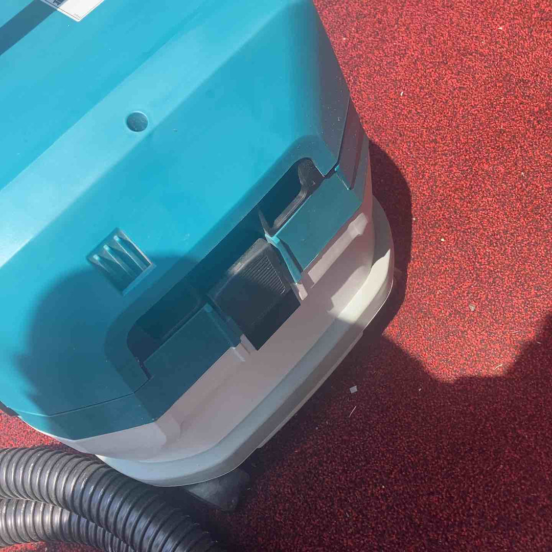 ★マキタ(makita) 集じん機 乾湿両用 VC0820【町田店】