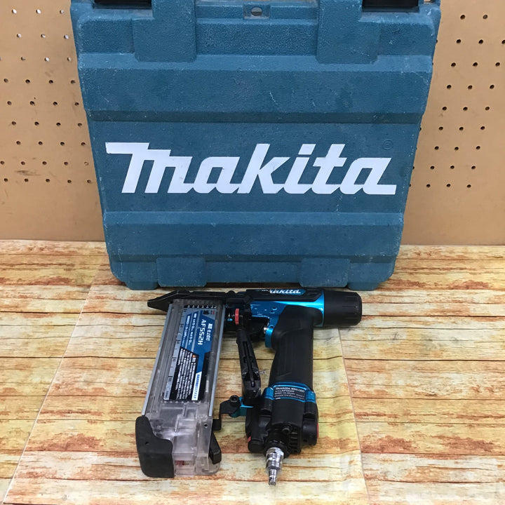 ★マキタ(makita) 高圧フィニッシュネイラ AF552HM【川崎店】