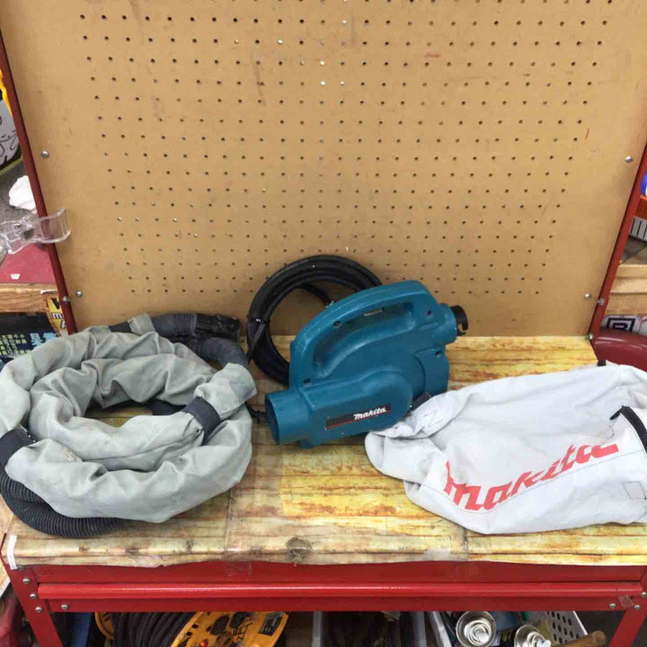 ◇makita   携帯集じん機　450（P）【川崎店】