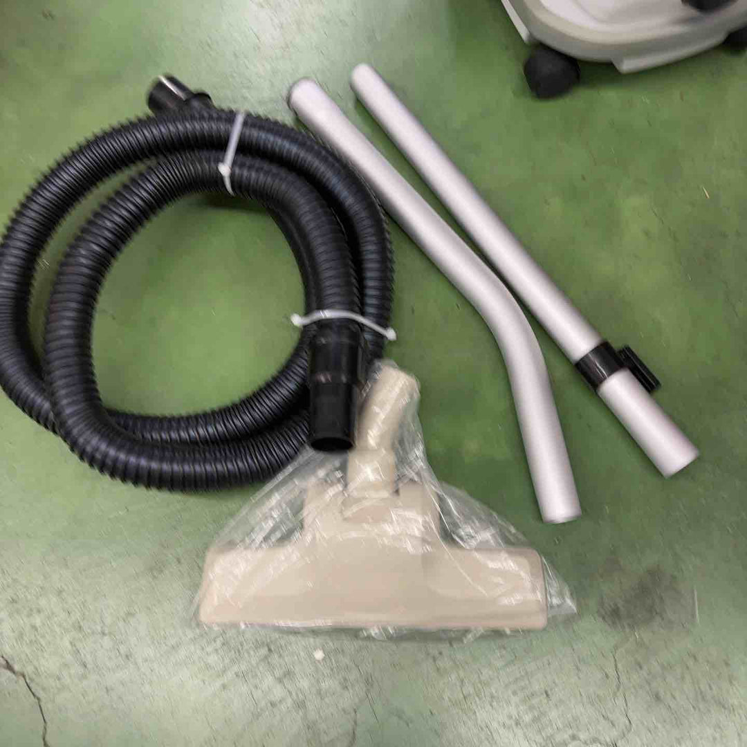 ★マキタ(makita) 集じん機 乾湿両用 VC0820【桶川店】