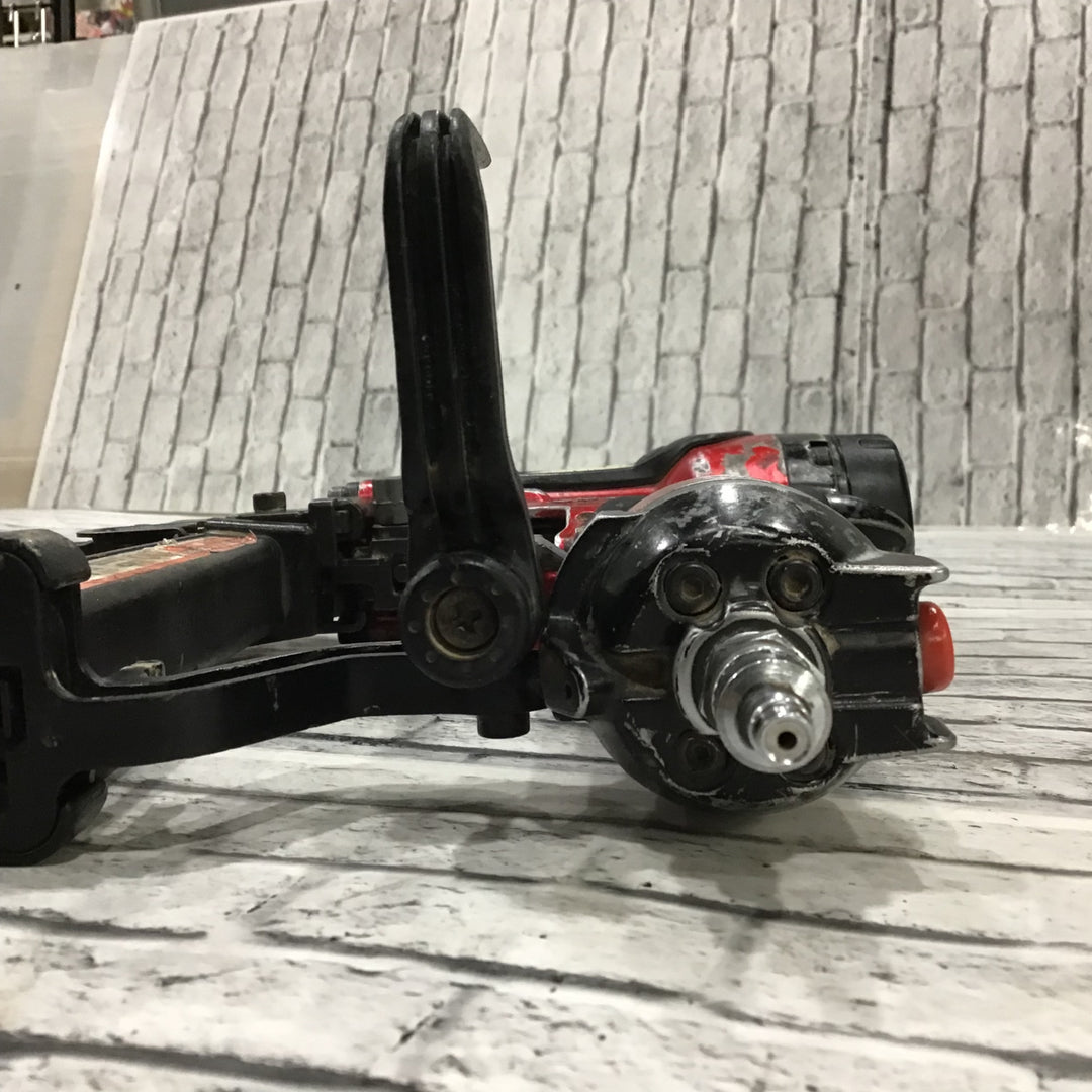 ★マキタ(makita) 高圧フロアタッカ AT450HA【藤沢店】