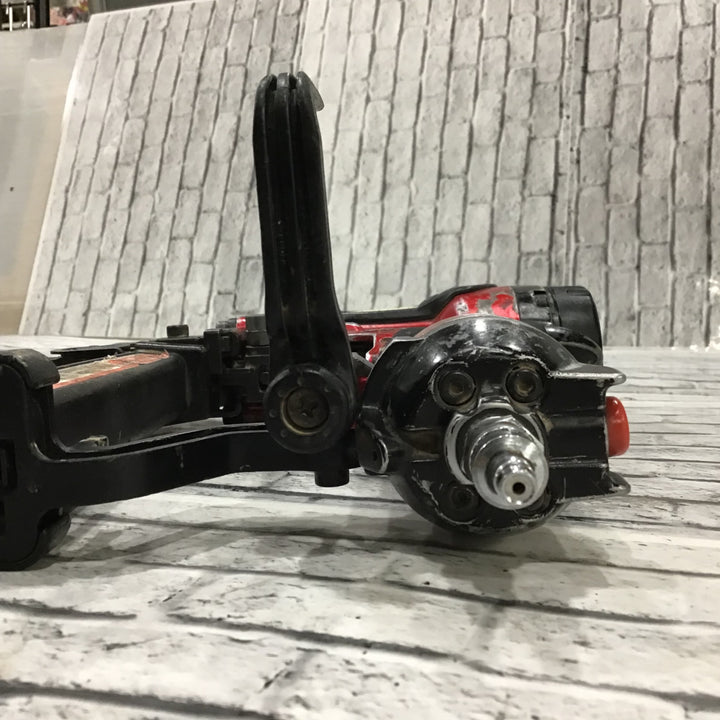 ★マキタ(makita) 高圧フロアタッカ AT450HA【藤沢店】