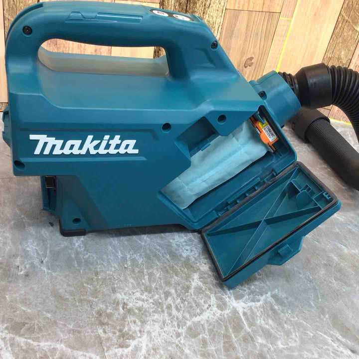 ☆マキタ(makita) コードレス掃除機(充電式クリーナー) CL121DZ【八潮店】