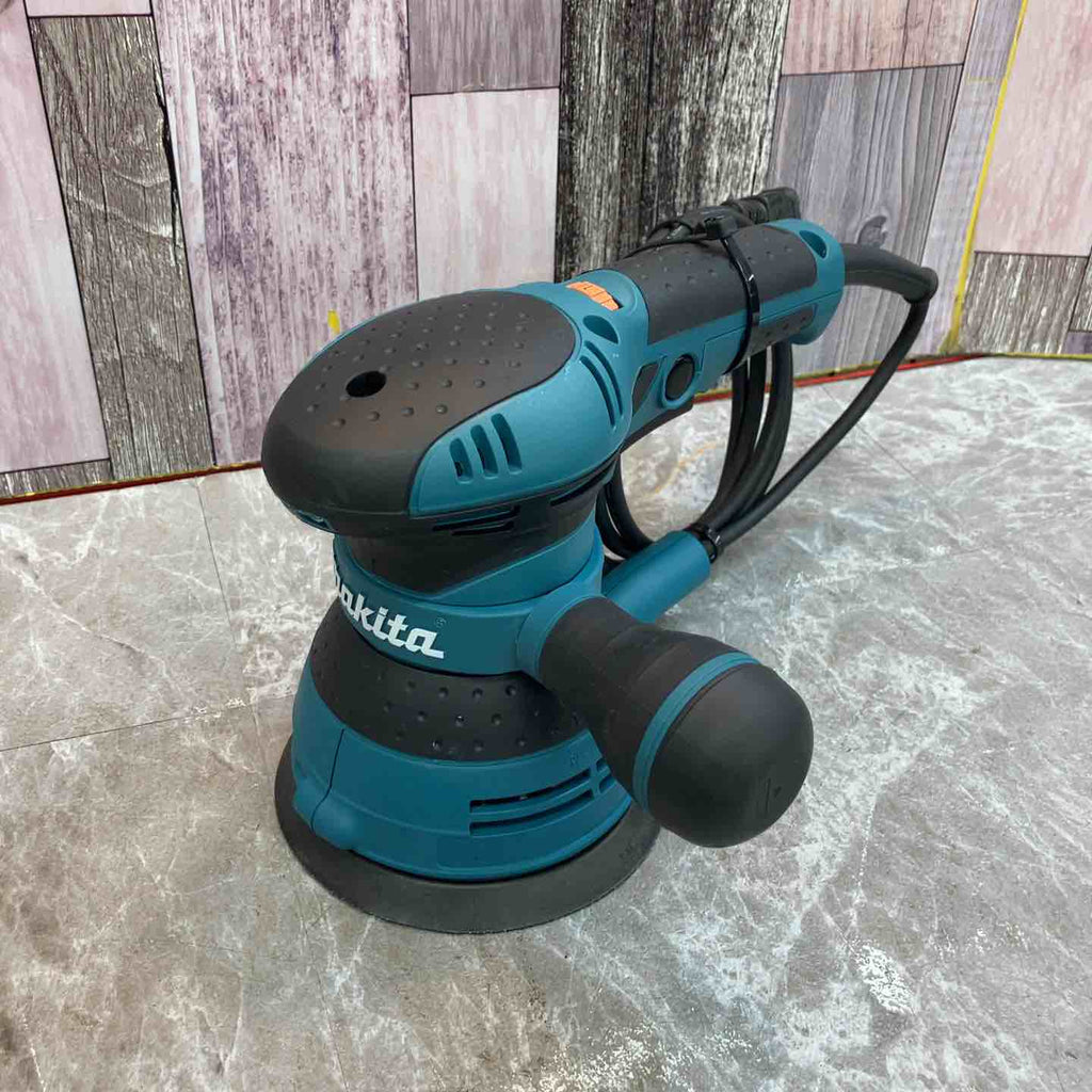 ◇マキタ(makita) オービットサンダ(ランダム) BO5041【八潮店 ◇マキタ(makita) オービットサンダ(ランダム) BO5041【八潮店