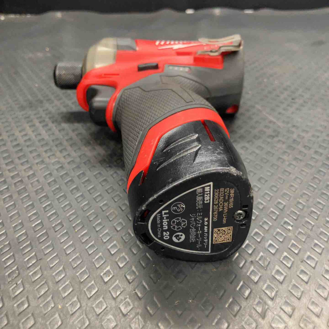 ◇ミルウォーキー(milwaukee)  M12 FUEL サイレントインパクトドライバー M12 FQID-0 JP 12V3.0Ahバッテリー付き【鴻巣店】