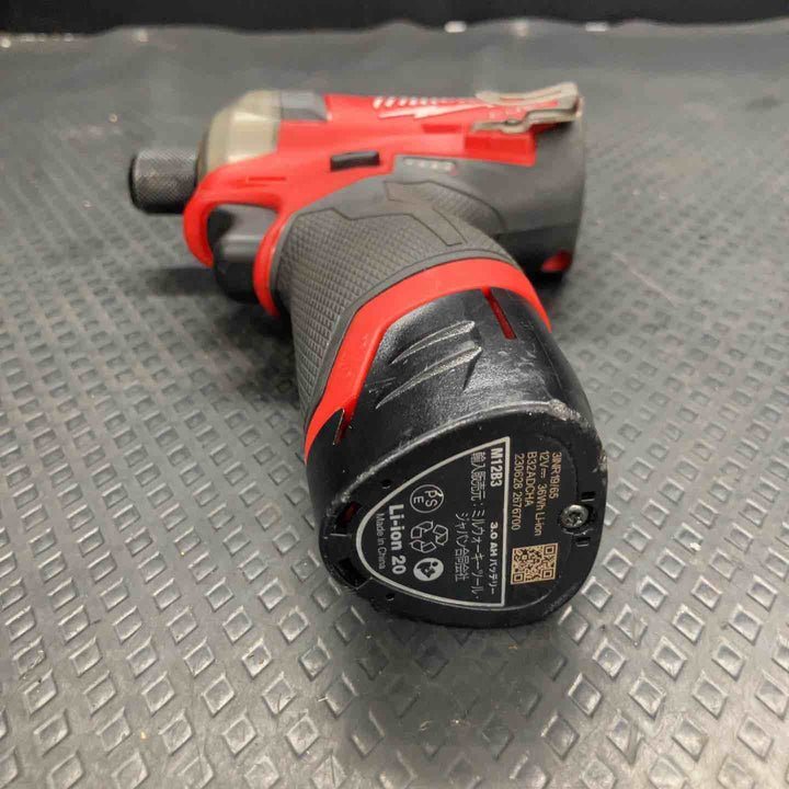 ◇ミルウォーキー(milwaukee)  M12 FUEL サイレントインパクトドライバー M12 FQID-0 JP 12V3.0Ahバッテリー付き【鴻巣店】