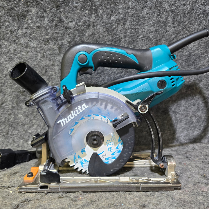 【中古品・マキタ製新品刃取付け済み！延長コード付き！】マキタ(makita) 防じん丸のこ KS5200FX【桶川店】