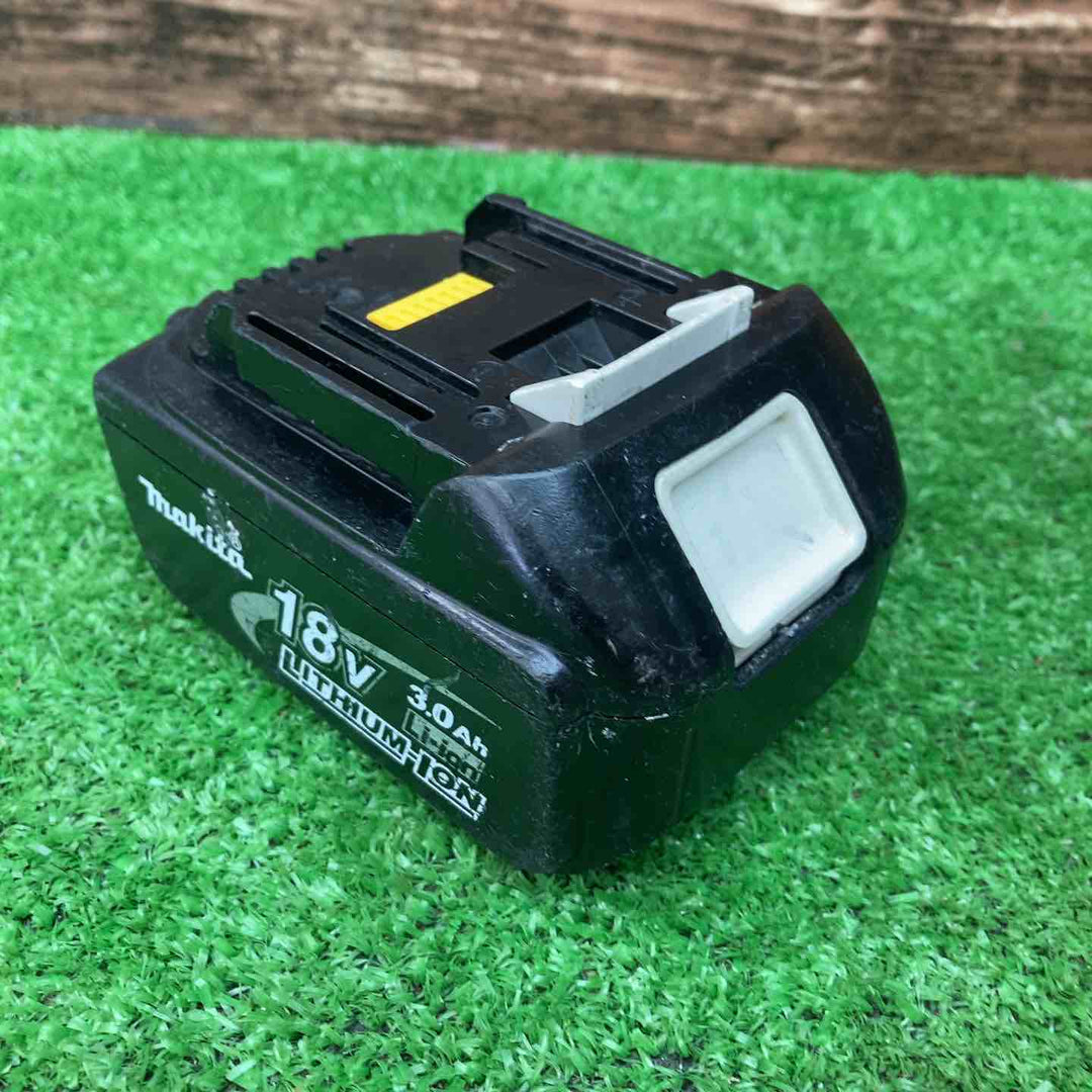 ★マキタ(makita) コードレスチップソーカッター CS553DZ【川越店】