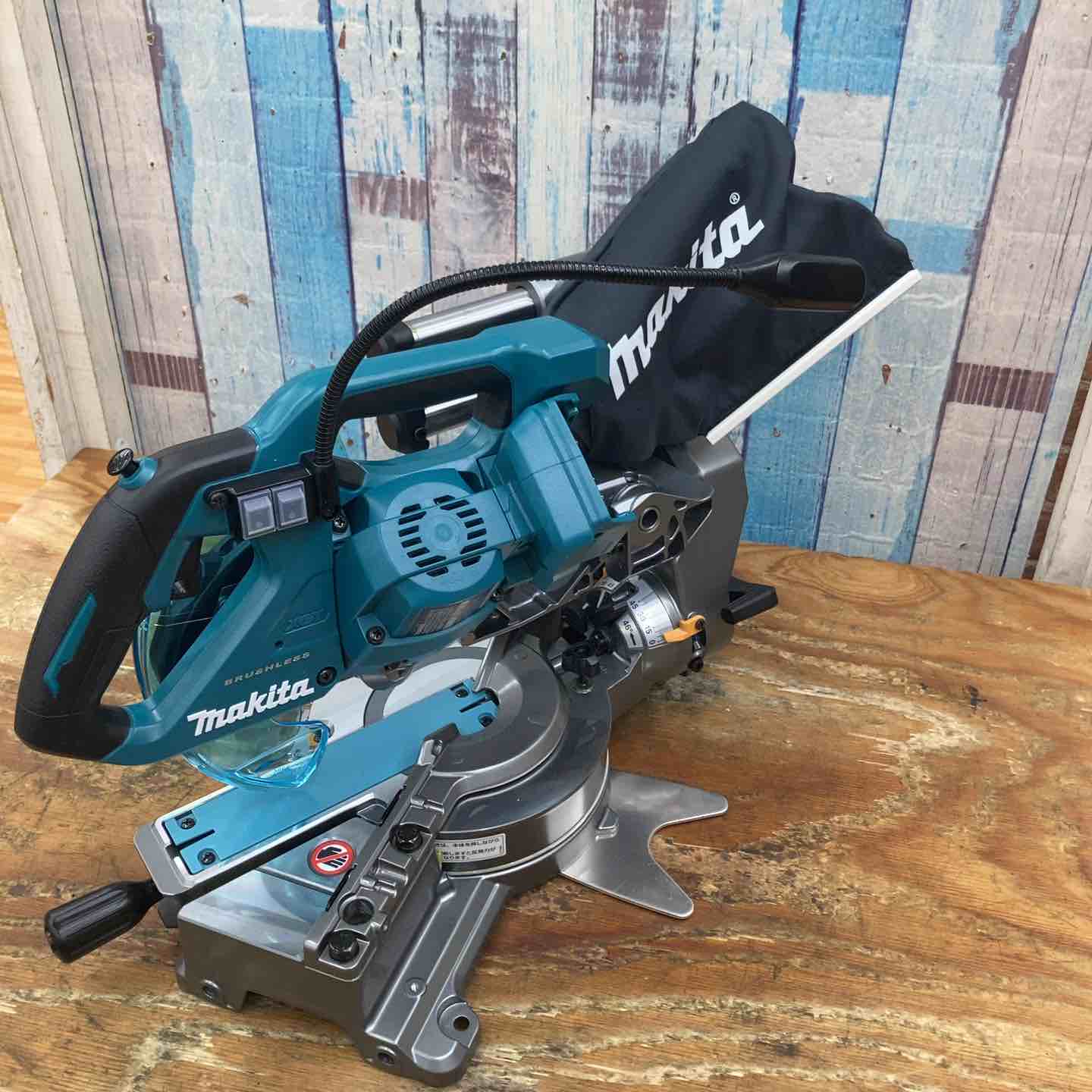 マキロン様・専用 ☆マキタ(makita) コードレススライドマルノコ LS001GZ【柏店