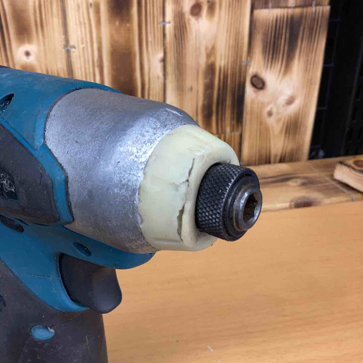 ☆マキタ(makita) コードレスインパクトドライバ TD090DWXW【越谷店】