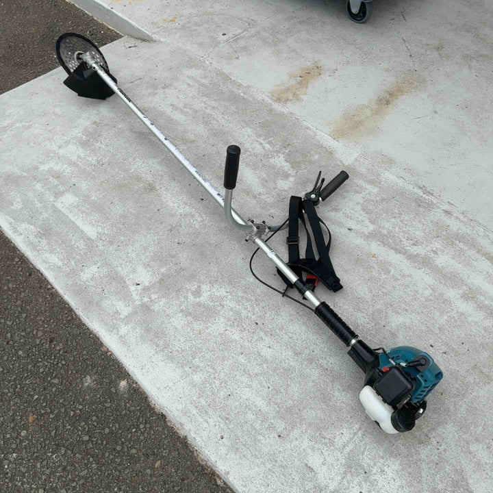 【未使用品/店頭受取り限定】 マキタ(makita) エンジン刈払機 2ストロークエンジンタイプ Uハンドル 排気量21mL MEM2100U 【藤沢店】
