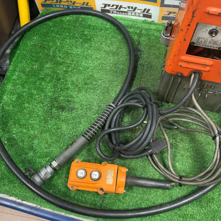 ◇泉精器(IZUMI) 電動リモコン式油圧ポンプ R14E-F【草加店】