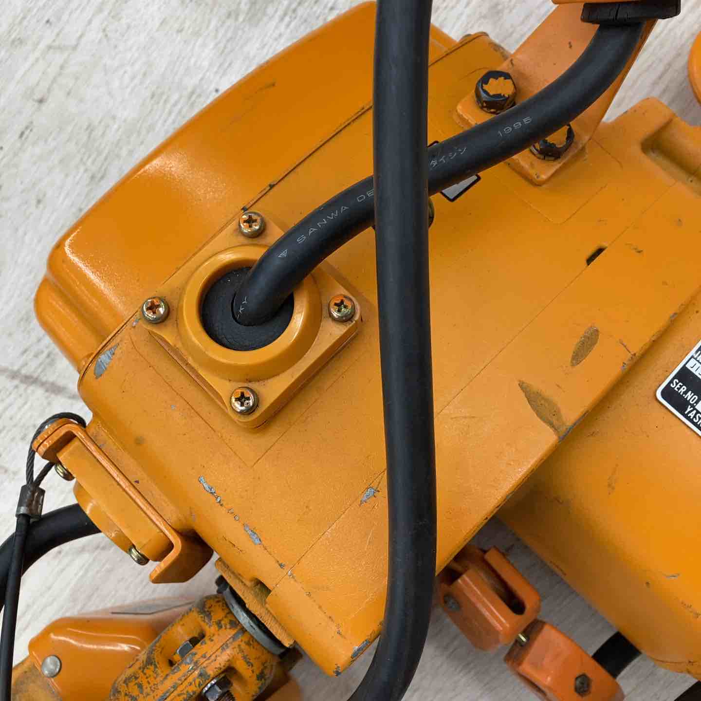 キトー(KITO) 電動ウインチ(チェーン) EF2E-209 ファルコン 荷重250kg