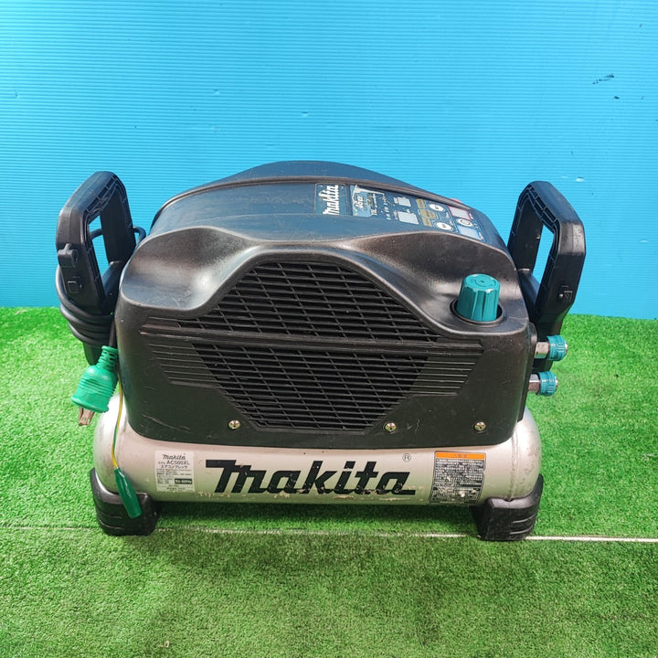 ★マキタ(makita) エアコンプレッサー AC500XLB【岩槻店】
