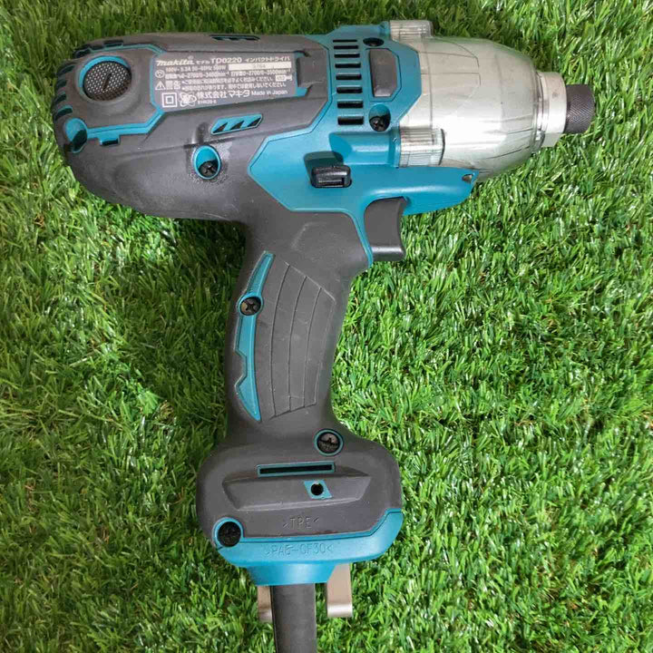 ☆マキタ(makita) インパクトドライバ TD0220【戸田店】