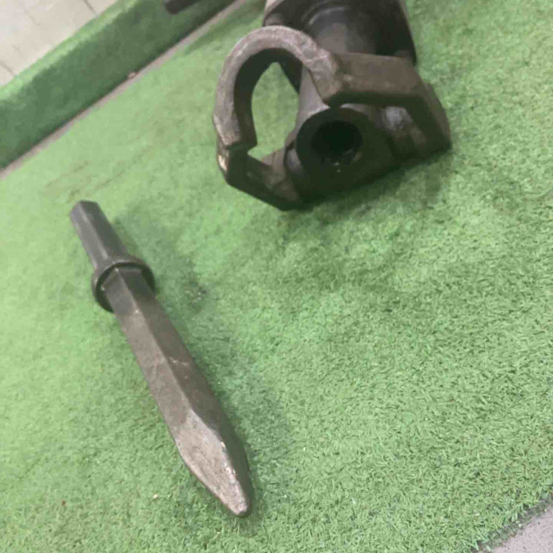 【店頭受取り限定】◇マキタ(makita) 電動ハンマ HM1800 動作確認済【川口店】