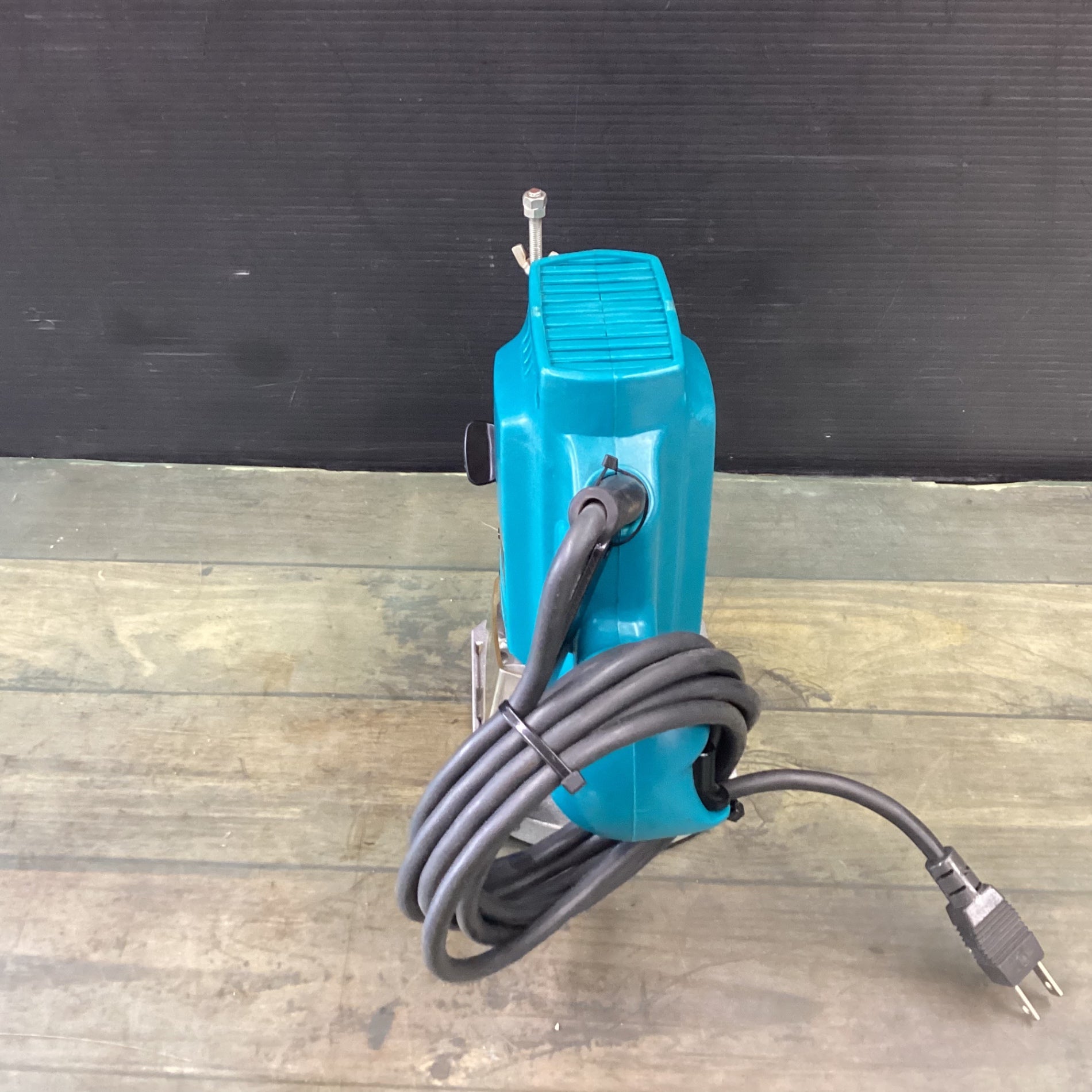 現状品】 マキタ(makita) ルーター 3620A 【東大和店】 – アクト
