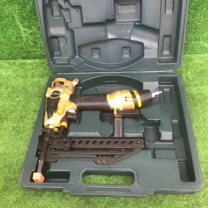 【中古品】 ハイコーキ/HIKOKI 高圧フロアタッカ N5004HMF 【鴻巣店】