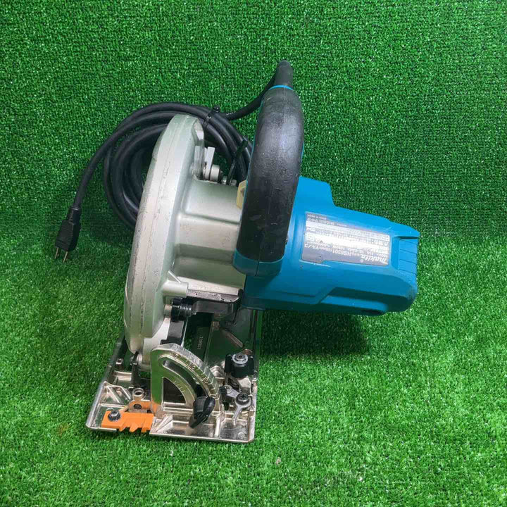 【中古品】マキタ(makita) 電気マルノコ HS6301【藤沢店】