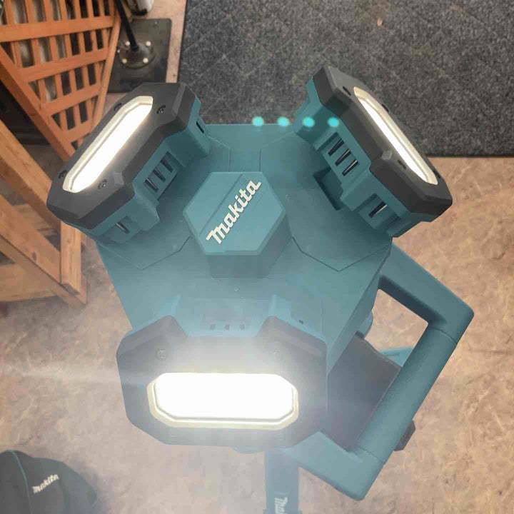 ☆マキタ(makita) タワーライト ML814【所沢店】