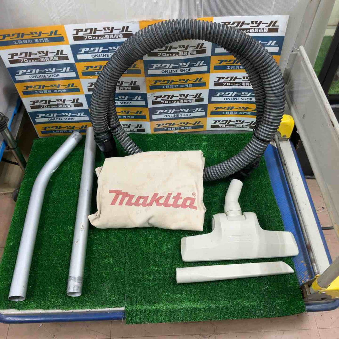 ★マキタ(makita) 集じん機 乾式 VC0830 連動機能【草加店】