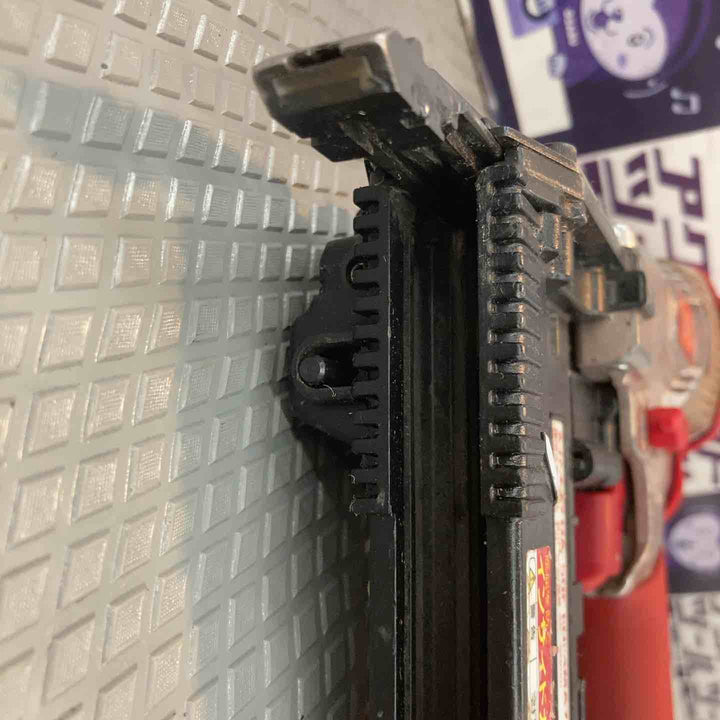 【中古品】マックス(MAX) 高圧フロアタッカ HA-50F1(D)/4MAフロア【所沢店】