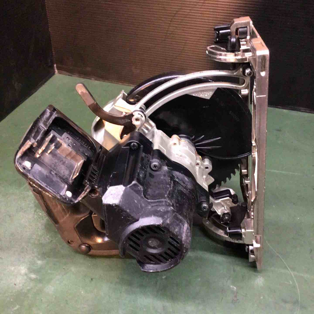 ★マキタ(makita) コードレス丸のこ HS631DZB【戸田店】