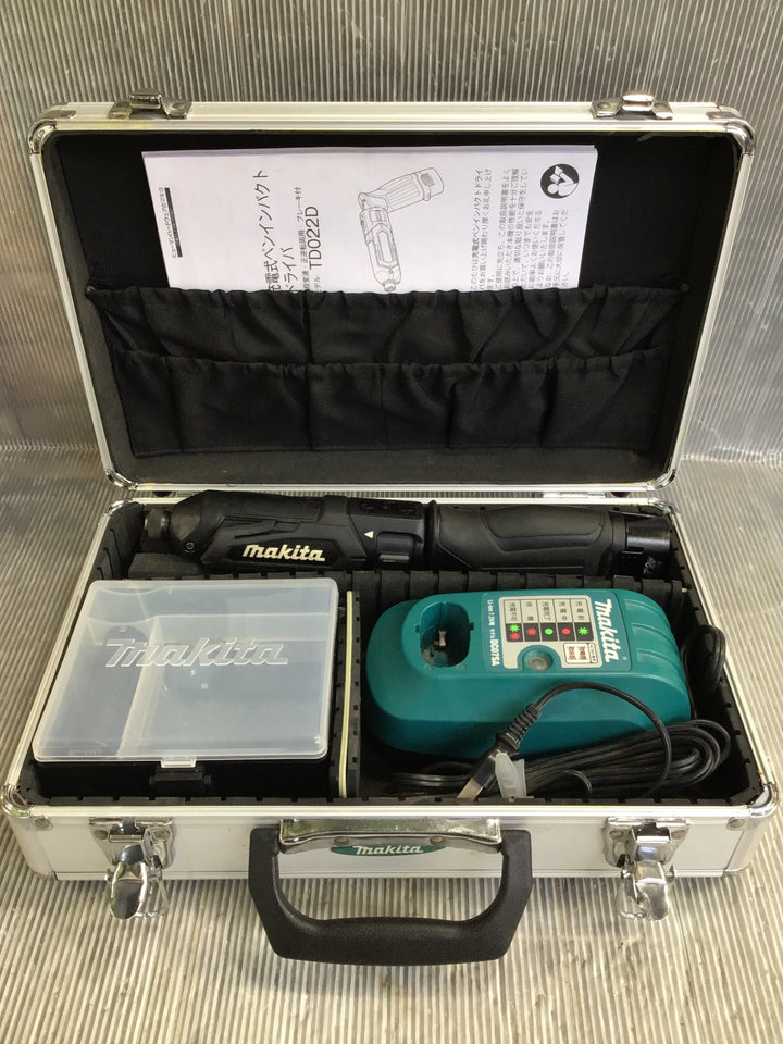 マキタ(makita) コードレスペンインパクトドライバー TD022DSHXB【中古品】