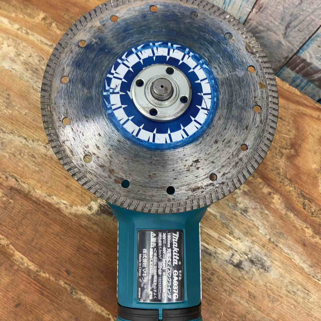 ★マキタ(makita) 180mmコードレスディスクグラインダー GA037GZ【柏店】