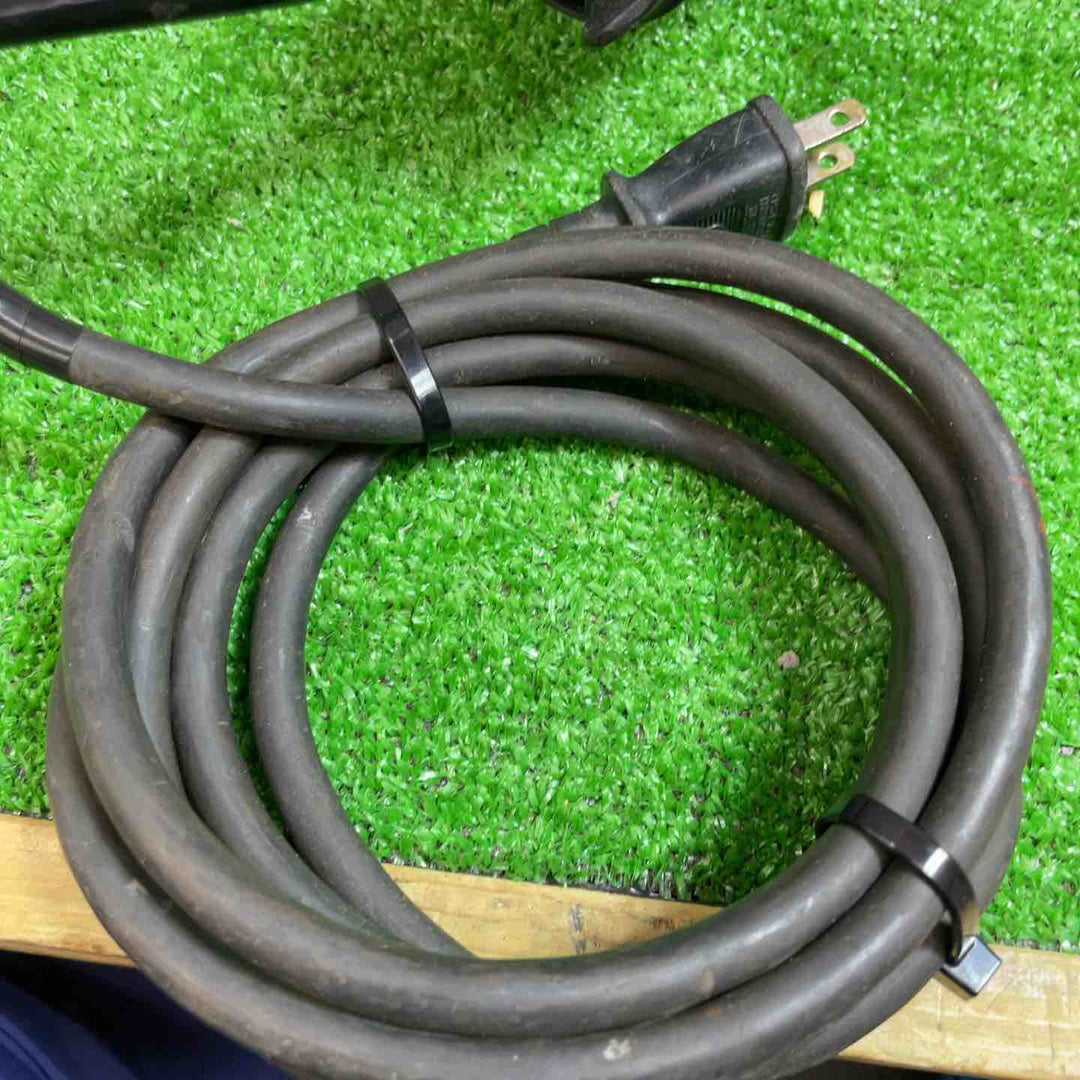 マキタ(makita) 100mmディスクグラインダ 9533BLA 低速高トルク ブレーキ付モデル【桶川店】