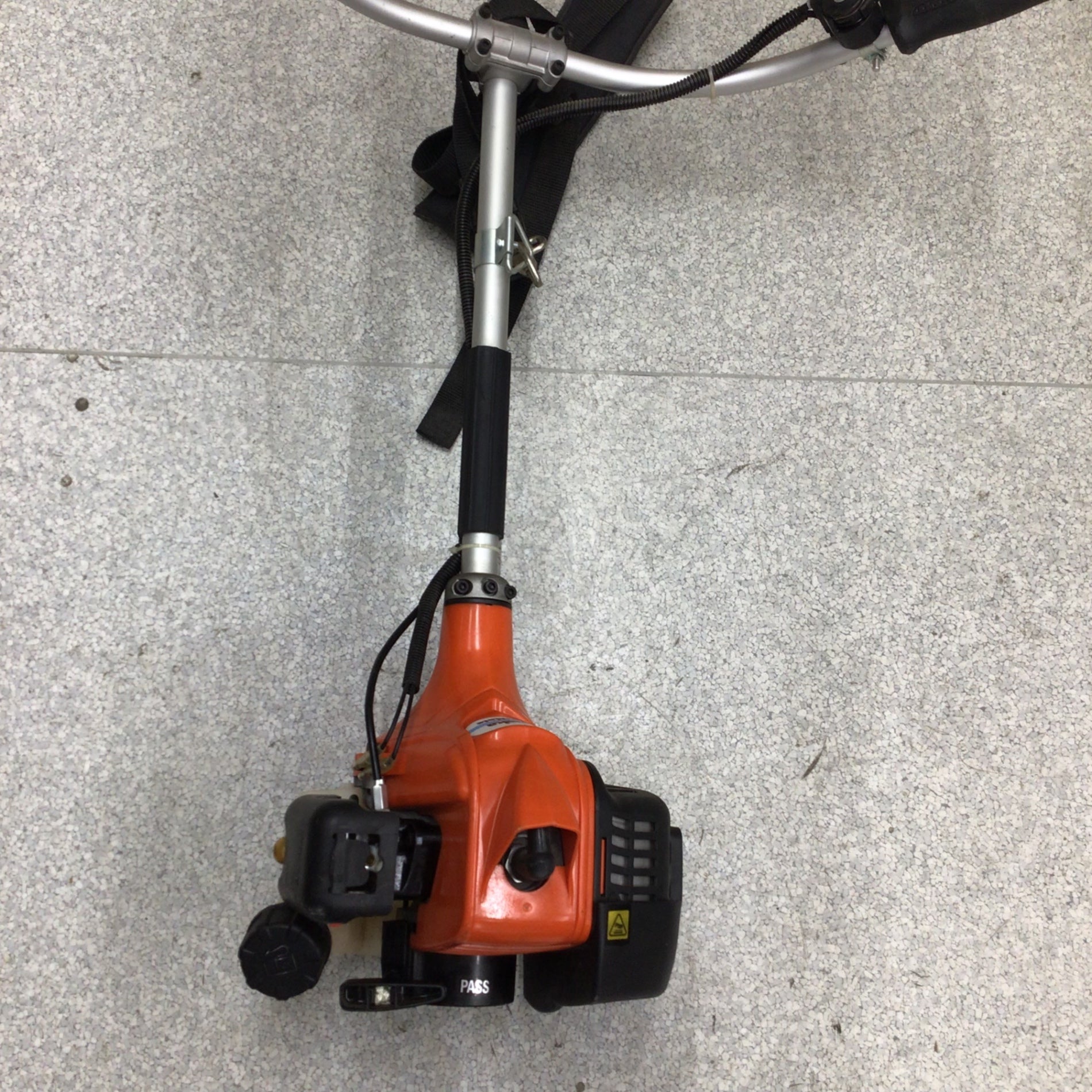 刈払い機☆タナカ24cc中古品(送料込み)みみ。 刈払い機☆タナカ22cc中古品(送料込み) - メルカリ