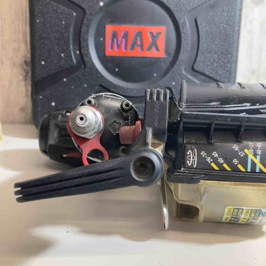 ★マックス(MAX) 高圧エア釘打ち機 HN-65N3(D)-R【戸田店】
