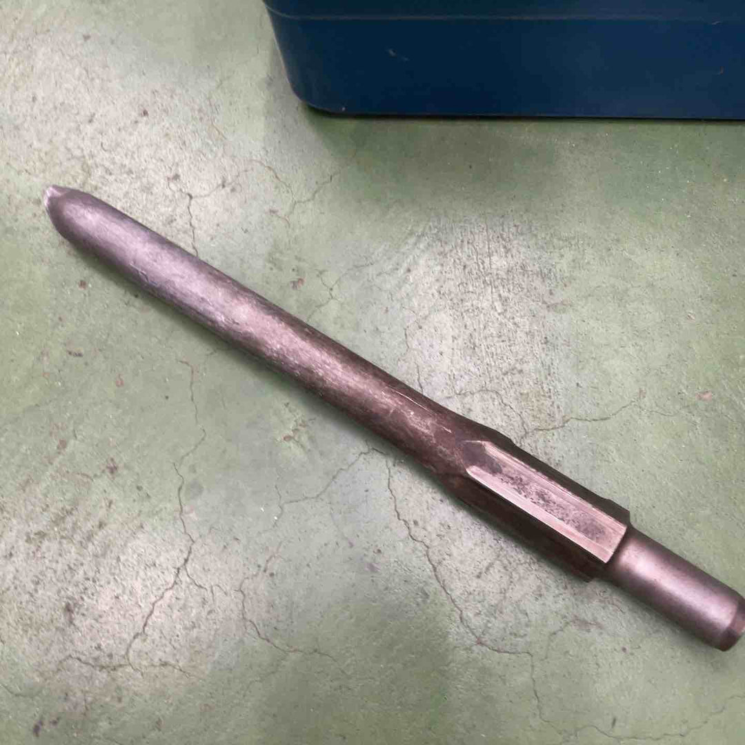 マキタ(makita) 電動ハンマ HM1317C【桶川店】