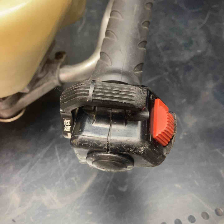 新ダイワ エンジン式 ヘッジトリマ HT2211S-600B [21.2cc]【川越店】