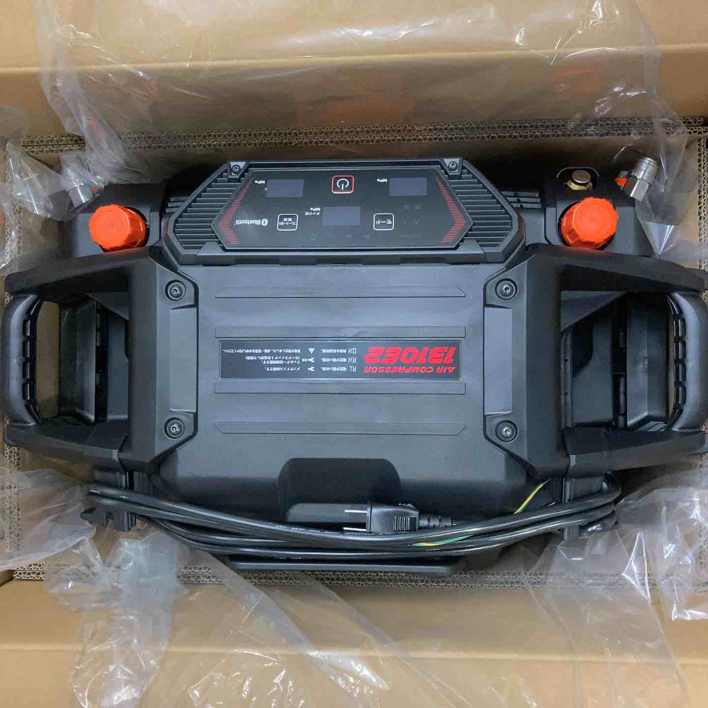 ☆マックス(MAX) 高圧専用エアコンプレッサー AK-HH1310E2_ブラック